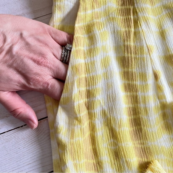 Revolve MAJORELLE Theo Butter Yellow Tie-Dye Leg Pants size Small - Picture 8 of 10